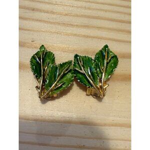 Vintage Green Leaf Clip-On Earrings Gold Tone